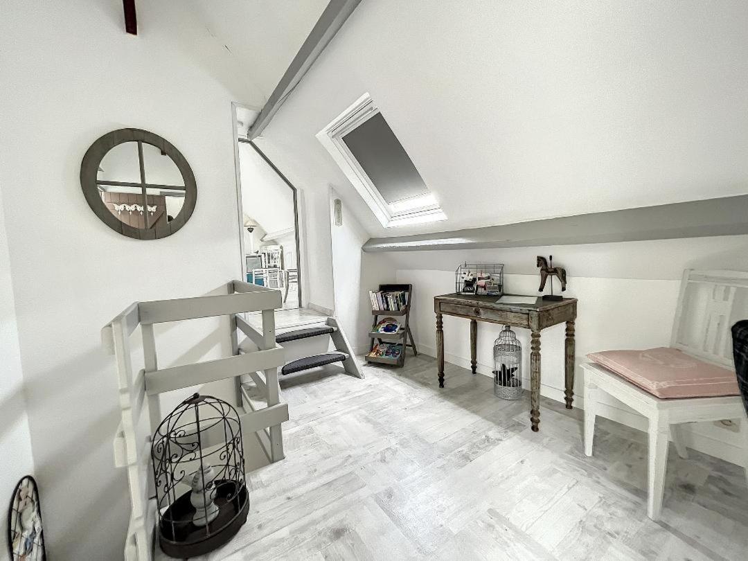 Chambres D'Hotes La Clef Des Champs Montpinchon Zewnętrze zdjęcie