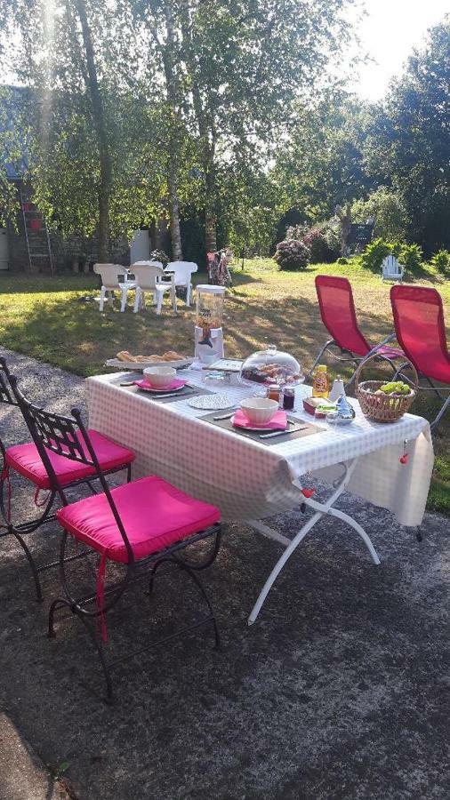 Chambres D'Hotes La Clef Des Champs Montpinchon Zewnętrze zdjęcie